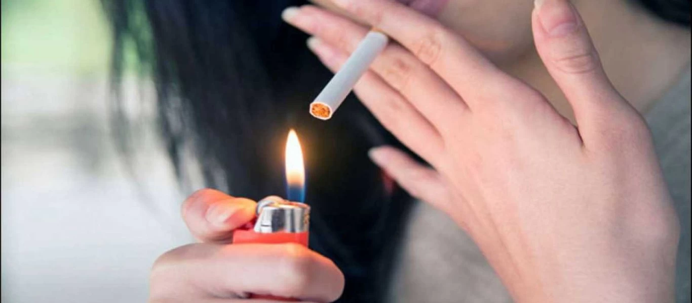 Νέα μελέτη αποκαλύπτει: Το παθητικό κάπνισμα αυξάνει τον κίνδυνο καρκίνου του στόματος